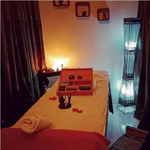 Massage aux Pierres Volcaniques